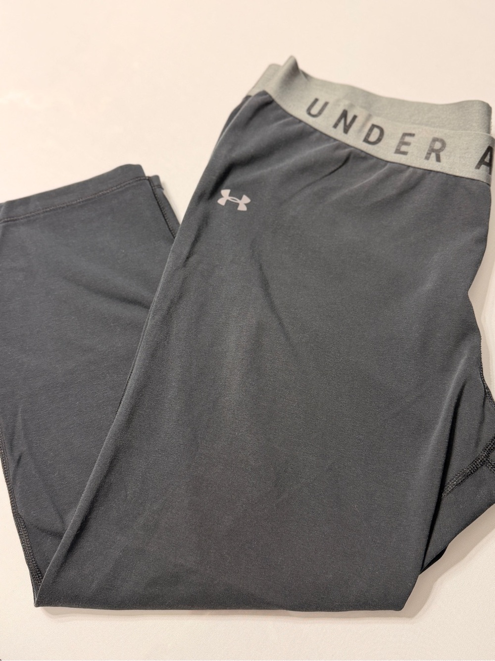 Under Armour Men’s Charcoal Grey Training Joggers